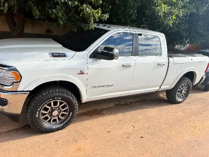 Ram 3500 Limited Longhorn 6.7 TB CD Diesel 2022