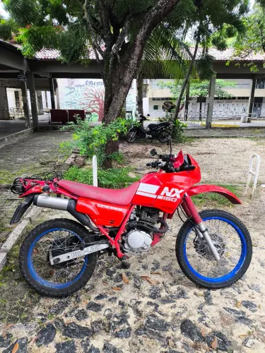 Honda NX 150 - Um Clássico Trail Pronto para Qualquer Terreno ?