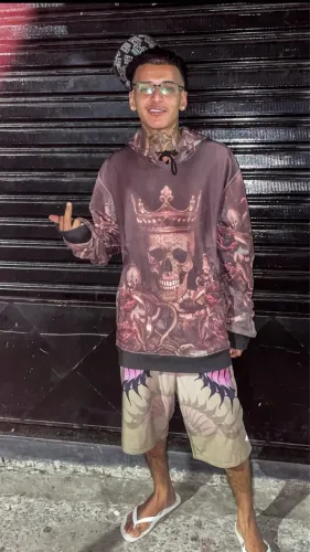 Blusa de frio, rei caveira