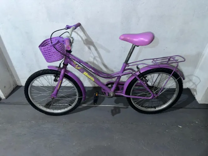 Bicicleta infantil - Semi Nova