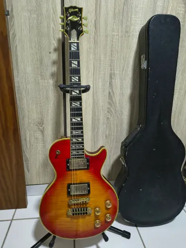 Guitarra Gibson Chinesa modelo Supreme
