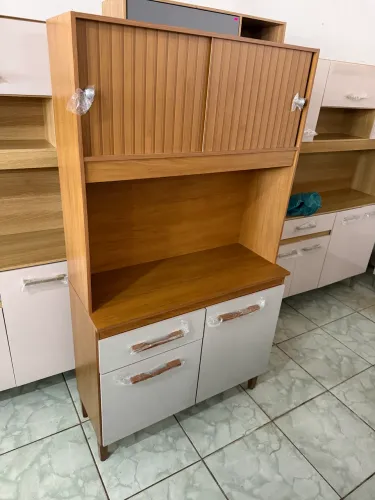 Armário de cozinha novo