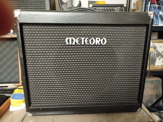 Amplificador valvulado meteoro MGV30