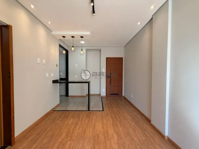 Apartamento para locação com 1 quarto, 28 m² na Várzea - Teresópolis/RJ.