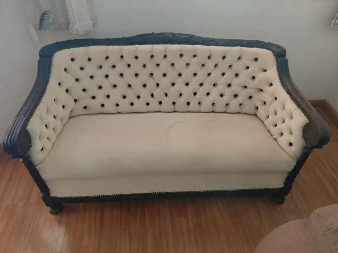 SOFÁ E POLTRONAS ESTILO LUIS XV