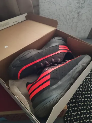 Tênis de basquete Adidas front court