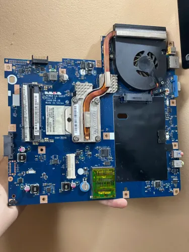 Placa Mãe Notebook Acer / eMachines NCWGO LA-5481P - No Estado