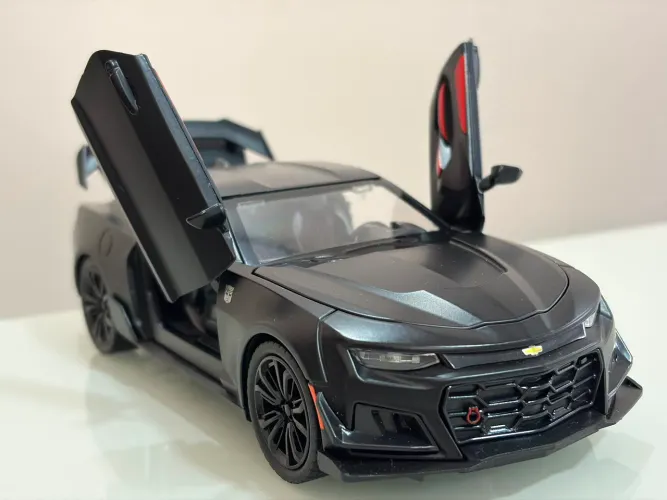 Camaro Escala 1/24 carro de ferro