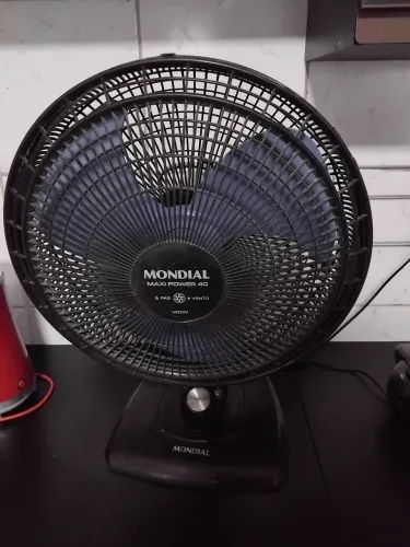 Vende-se ventilador mondial 40 cm em excelente condições