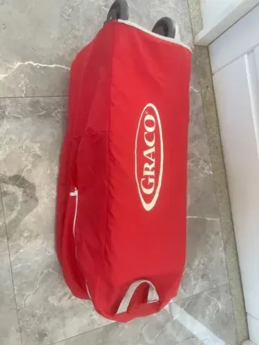 chicco. Berço desmontável mais bolsa mas colchão. Lindo