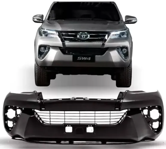 Parachoque Toyota Hilux SW4 2016 à 2020 - Furo Farol Auxiliar - Preto Liso - Loma