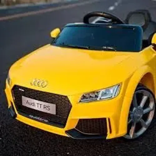 Carro Infantil Elétrico Audi TT RS  Amarelo R/C 12V - Belfix<br><br>Novos