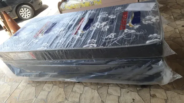 Box de solteiro 88x 12 D.20 novo valor 438,00