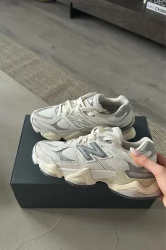 Tênis New Balance 9060 