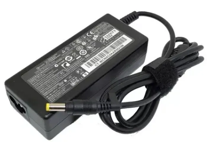 Fonte Para Notebook HP e Compaq 18.5V 3.5A 65W - Pino Amarelo 4.8mm x 1.7mm