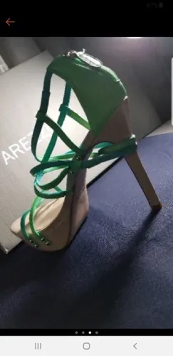 Sandália Arezzo 36
