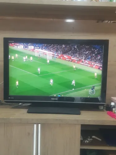 Vendo TV Toshiba 40 polegadas valor 700,00 