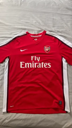 Camisa titular do Arsenal 2009/2010 - usada - tamanho GG