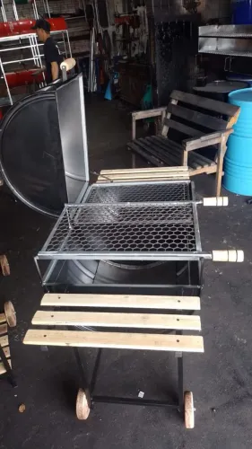 Churrasqueira de tambor: a churrasqueira de galão perfeita para seus momentos de lazer!