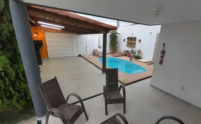 R/ LINDA CASA NO FILIPINHO