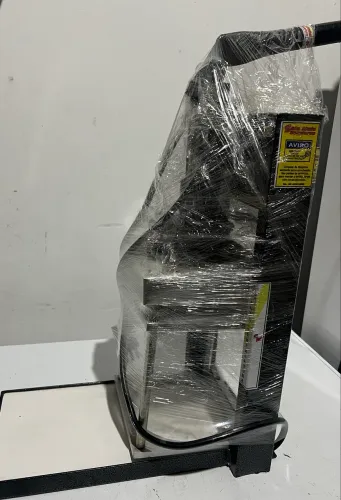Vendo seladora de copos e potes
