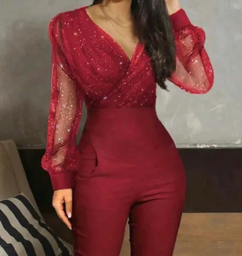 Macacão vermelho elegante festa