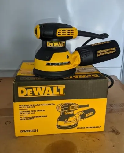 Lixadeira Roto Orbital 5" 280W 220V Profissional - DeWalt (loja)