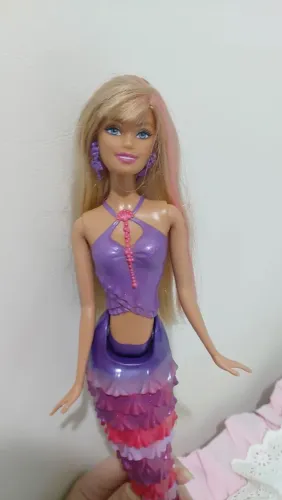 Barbie sereia ( calda que gira )