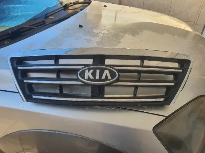 Grade do capô ORIGINAL Kia Sorento 2004 a 2009