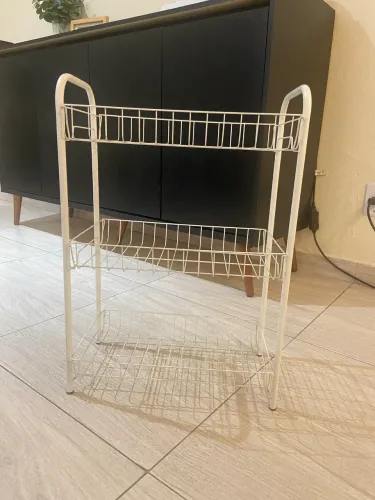 Fruteira de chão com 3 cestos