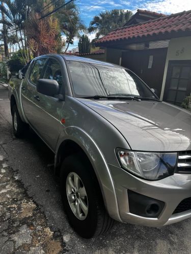 Imagem de Mitsubishi L200 Triton HLS 2.4 Flex 16V CD Mec. 2015