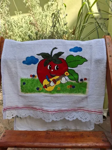 Pano de prato artesanal pé de galinha com barrado