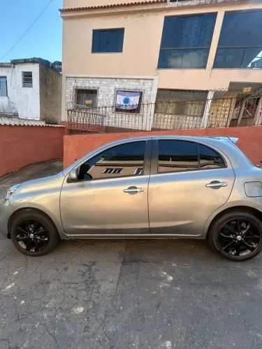 Nissan March SL 1.6 16V Flex Fuel 5P 2016