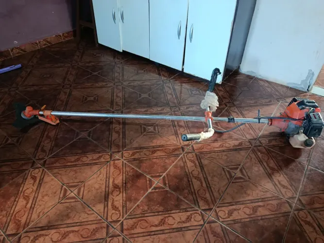 Roçadeira 160 nova nunca foi usada