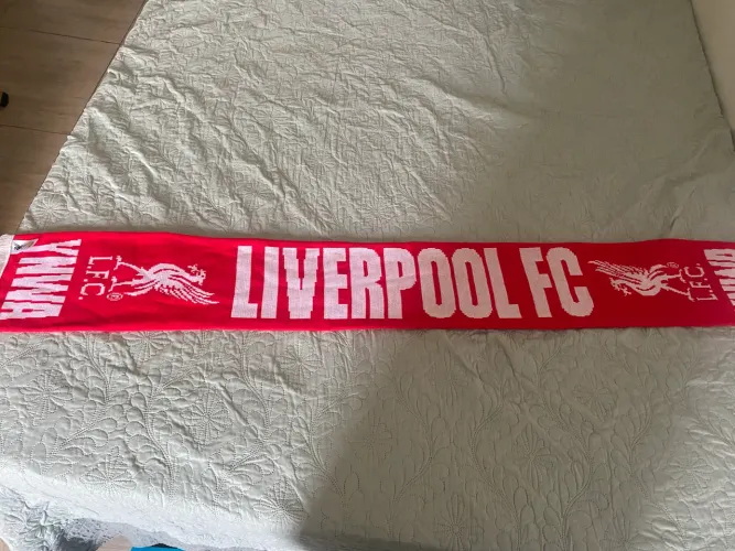 Cachecol Liverpool