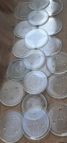 pratos de microondas Lote de 17 por 299,00 só vendo o lote !!!