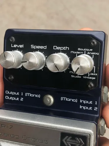PEDAL DE GUITARRA CHORUS HARDWIRE