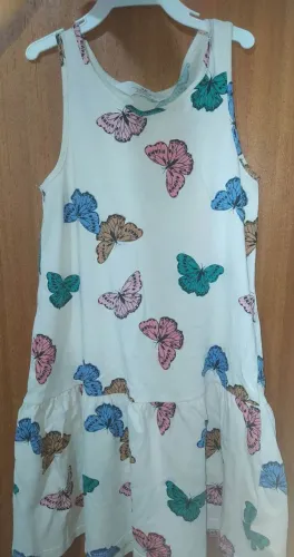 Vestido Borboletas tamanho 7-8 anos