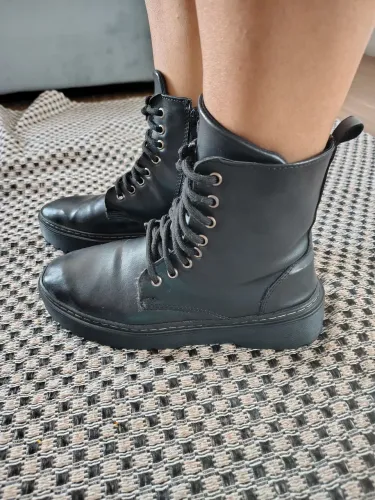 Botas Coturno Femininas - Novas