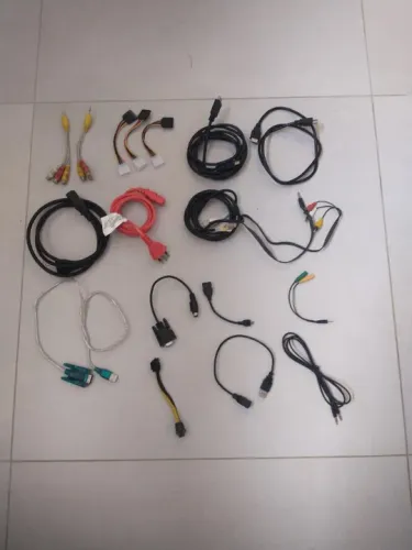 Kit cabos e acessórios