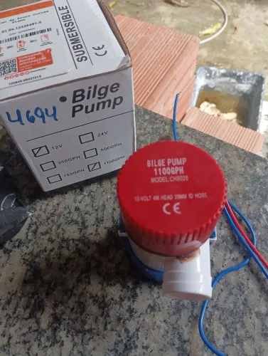 Bomba de porão 12V 1100GPH
