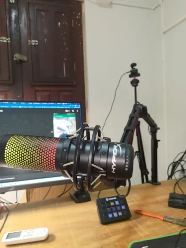HyperX Quad Cast S com nota fiscal completo 