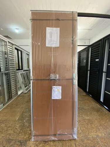 OFERTÃO - PORTA DE MADEIRA COMPLETA