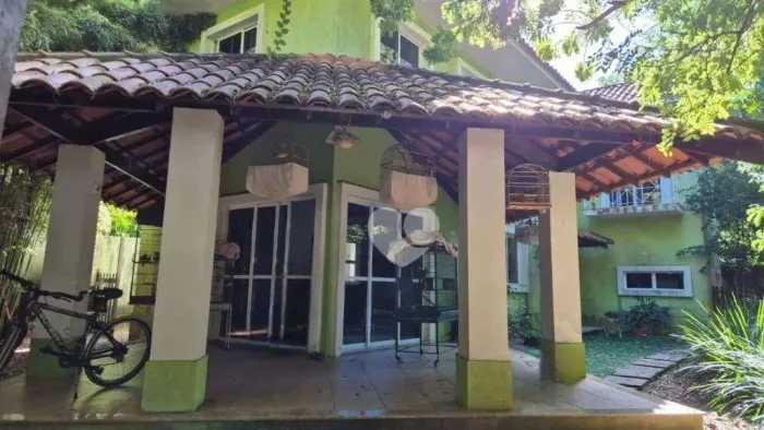 Casa à venda, 281 m² por R$ 1.100.000,00 - Vargem Grande - Rio de Janeiro/RJ