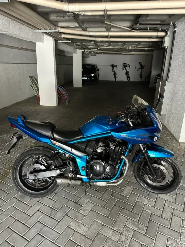 Suzuki Bandit 650s impecável ac trocas 