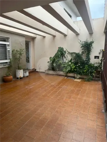 Sobrado com 3 quartos à venda ou para locação em Vila gomes cardim - SP