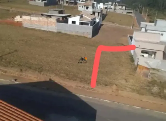 Lote em Condomínio fechado - Entre Rios de Minas
