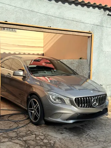Mercedes-Benz CLA-200 Vision 1.6 TB 16V Flex Aut. 2015