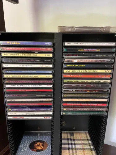 Coleção de CDs variados - Clássicos, Italianos e mais!