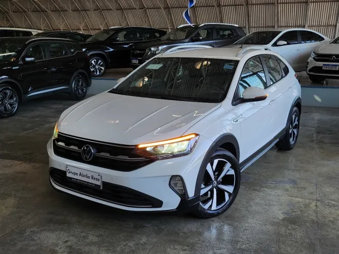 Volkswagen Nivus Highline 1.0 200 TSI Flex AUT 2023